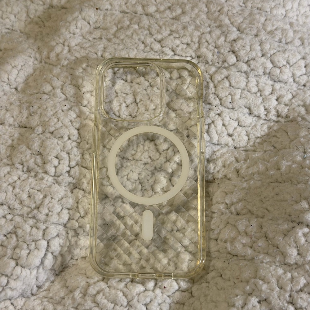 Transparent Phone Case with MagSafe Compatibility